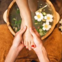 Địa chỉ massage chân uy tín tại gần đường giải phóng: so sánh trải nghiệm | NAKA SPA